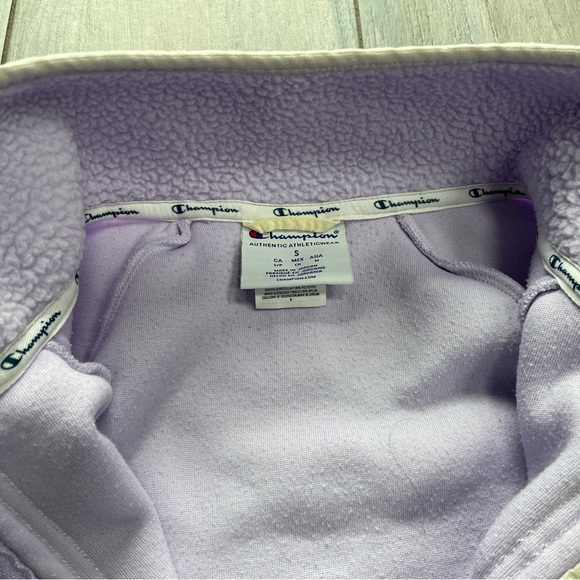 ***Champion Sherpa Jacket size Small - Picture 3 of 7